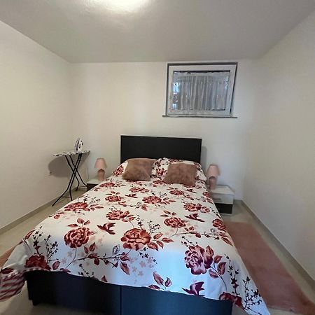 Apartma Azurre Postojna Exterior foto