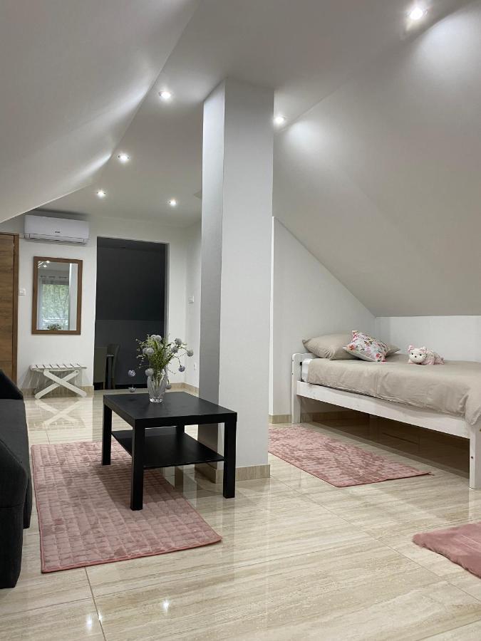 Apartma Azurre Postojna Exterior foto